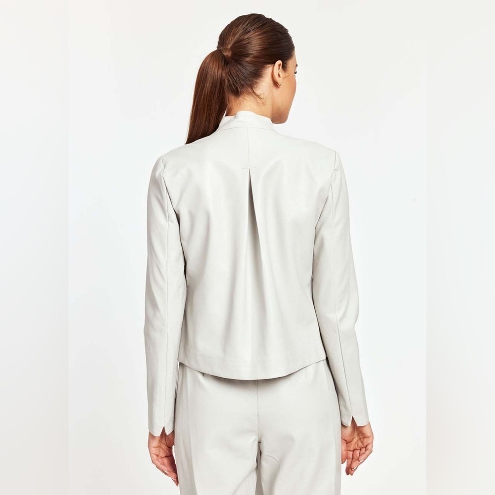Dolce Cabo light Gray Faux Leather Blazer - Picture 4 of 10